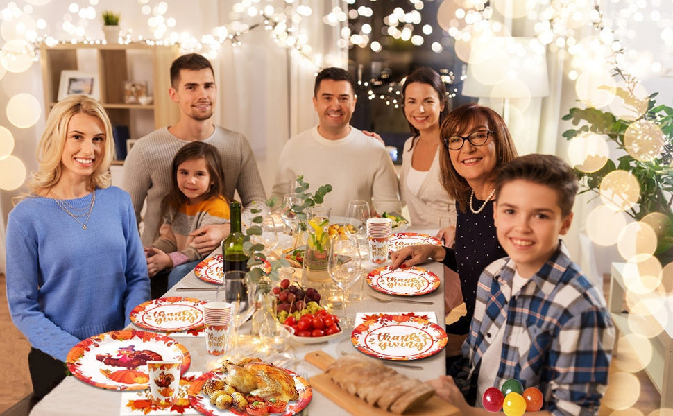 Festive paper plates-Grencian