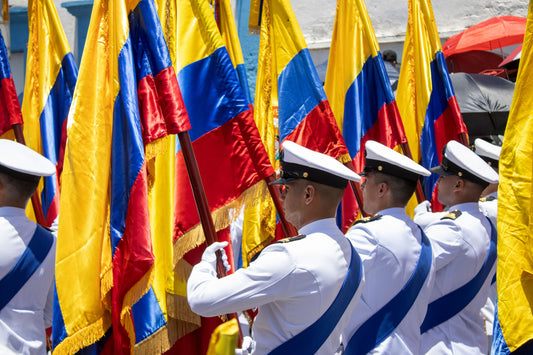 Colombia independence day party with national flag decorations, patriotic tableware, and themed party supplies