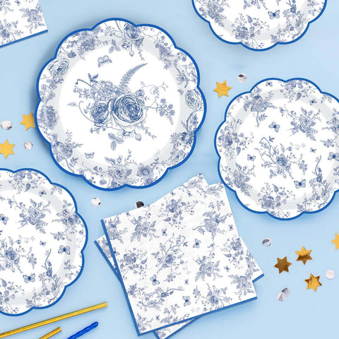 200 Pcs Blue and White Flower Party Plates and Napkins - Grencian