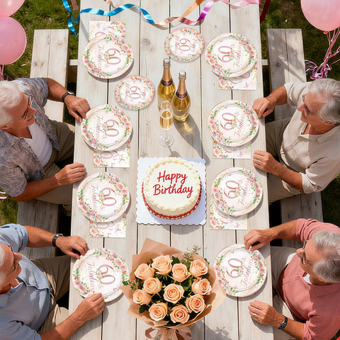 200 assiettes et serviettes à motif floral pour une fête d'anniversaire de 85 ans