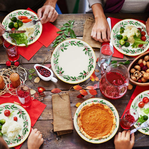 50 Pcs Christmas Holly Leaf Party Paper Plates - Grencian