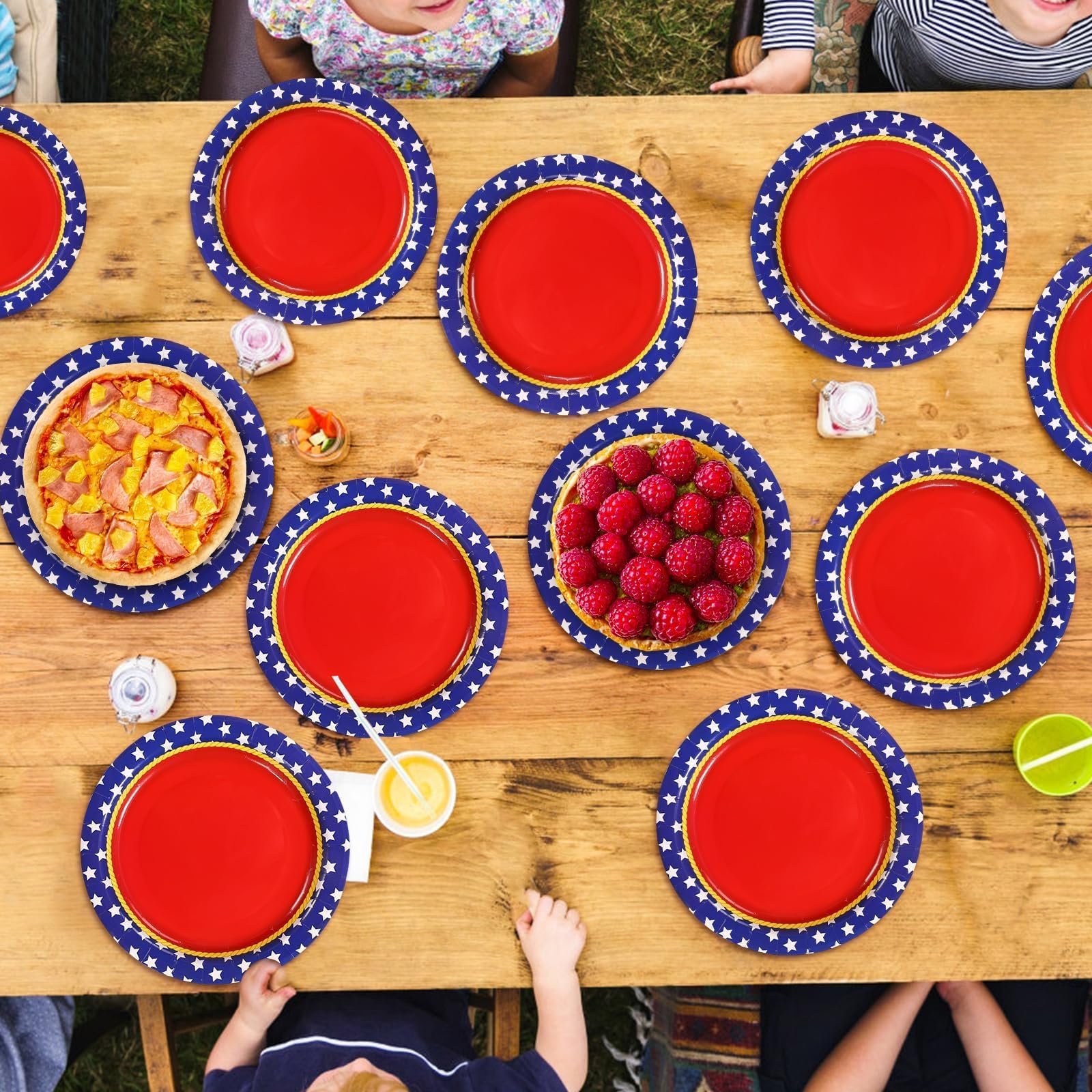 50 Pcs Red Wite Star Party Paper Plates - Grencian