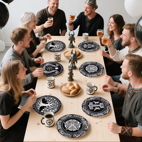 60 Pcs Viking Warrior Themed Party Plates - Grencian