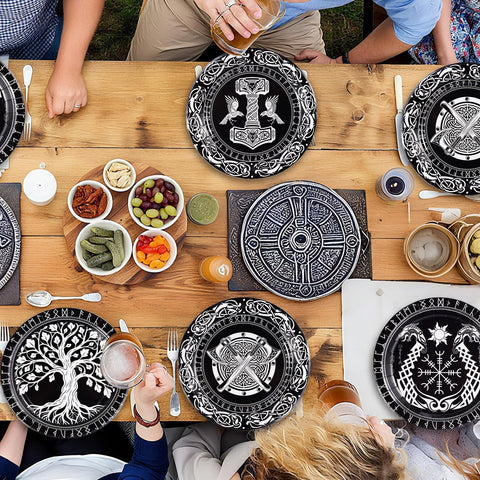 60 Pcs Viking Warrior Themed Party Plates - Grencian