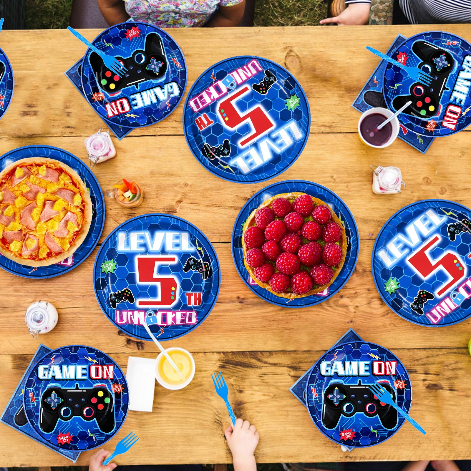 96 Pcs Video Game 5th Birthday Party Plates and Napkins - Grencian