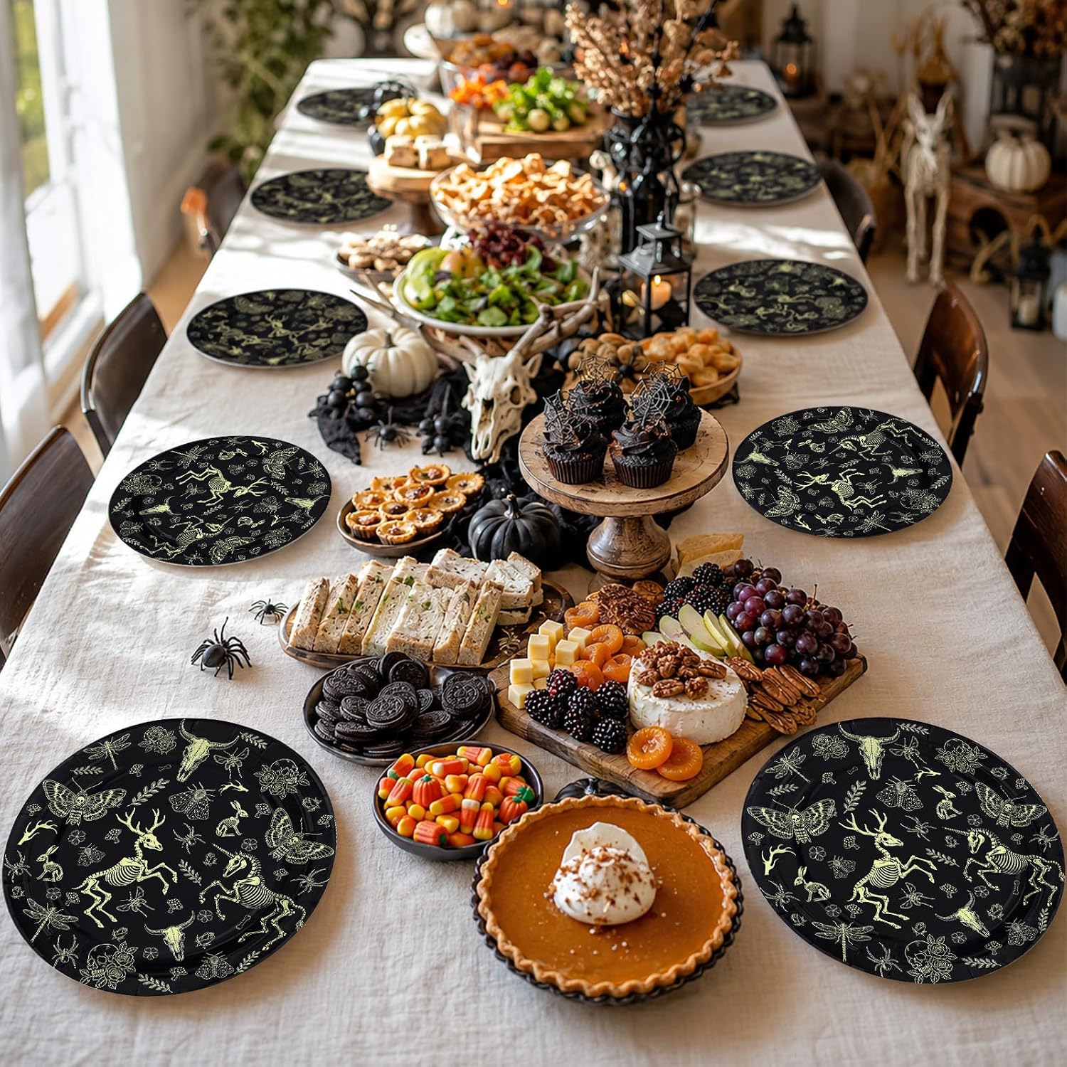 50Pcs Animal Skull Paper Plates 9 Inch Black Gold Halloween - Grencian
