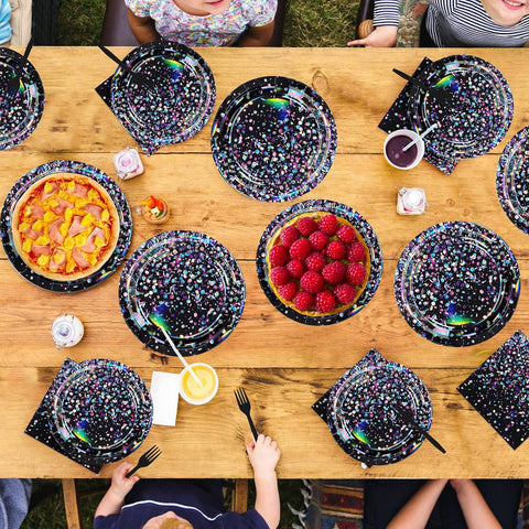 Holographic confetti napkins with a shimmering finish