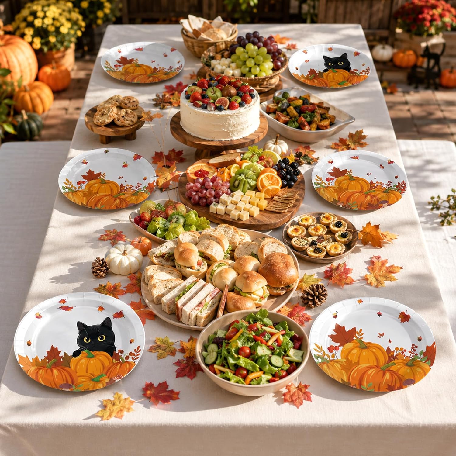 Close up of the pumpkin plate artwork