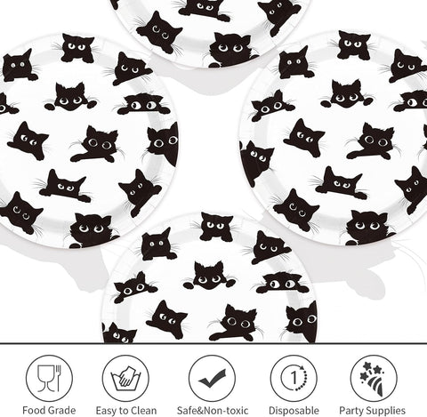 Black cat face pattern on a 9 inch party plate