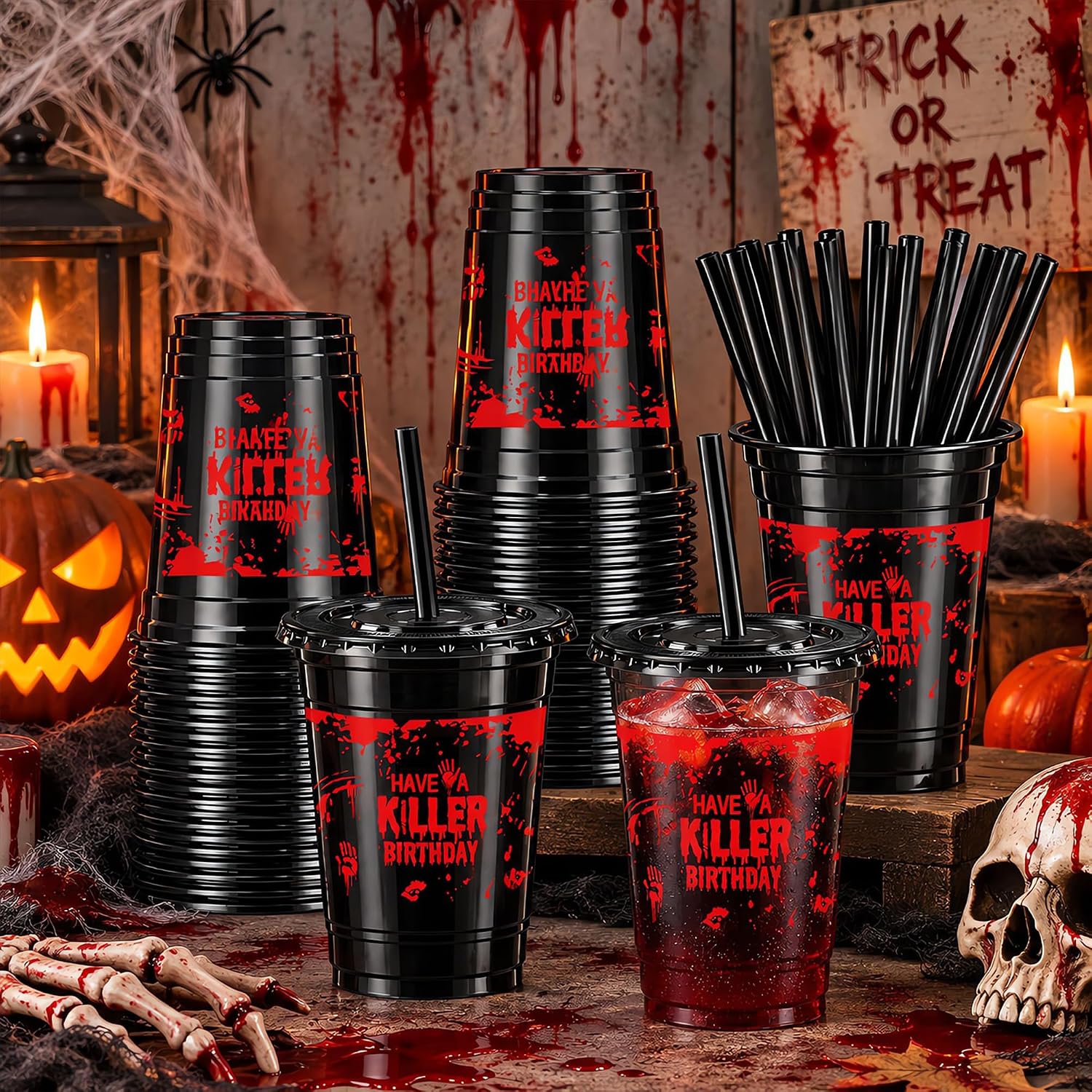 Matching black lids and straws for the cups
